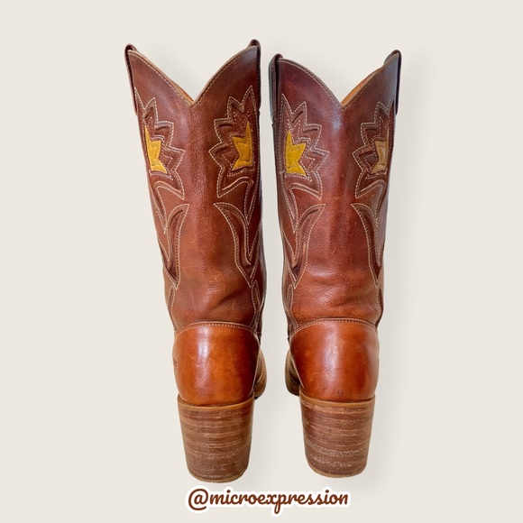 VINTAGE Frye Floral Inlay Cognac Boho Leather Chunky Heel Pull On Campus Boot - Picture 6 of 11